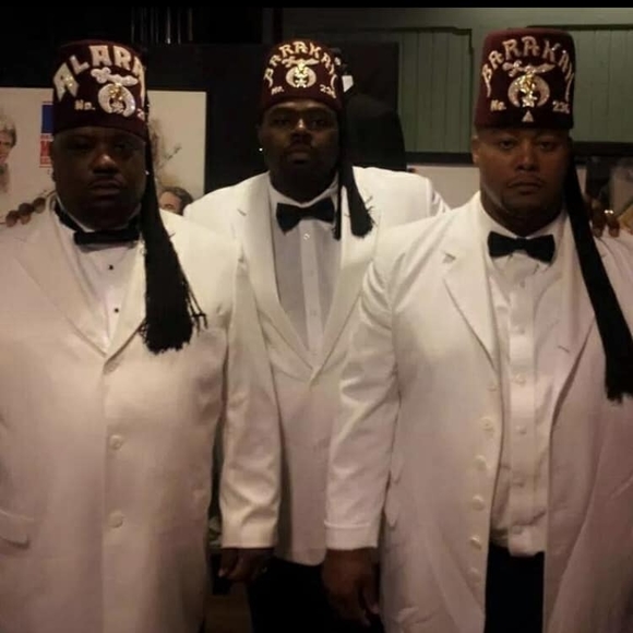 Meet your Posher, Matthew - Picture 1 of 1